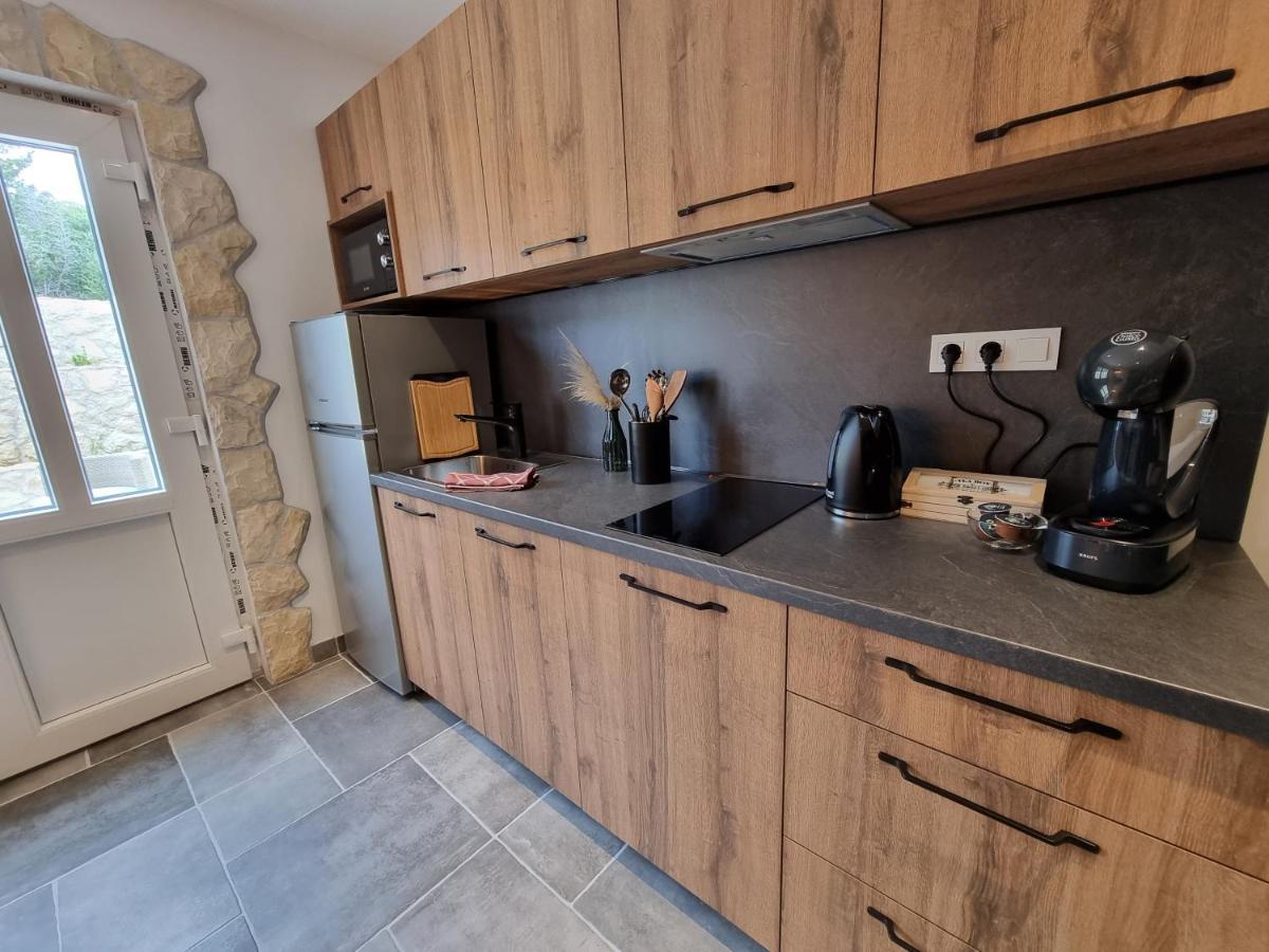 Apartments Suha Punta - Villa Babalonija Kampor Екстериор снимка